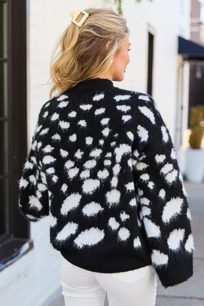 Fallyn White Spotted Black Oversized Crewneck Sweater SALE
