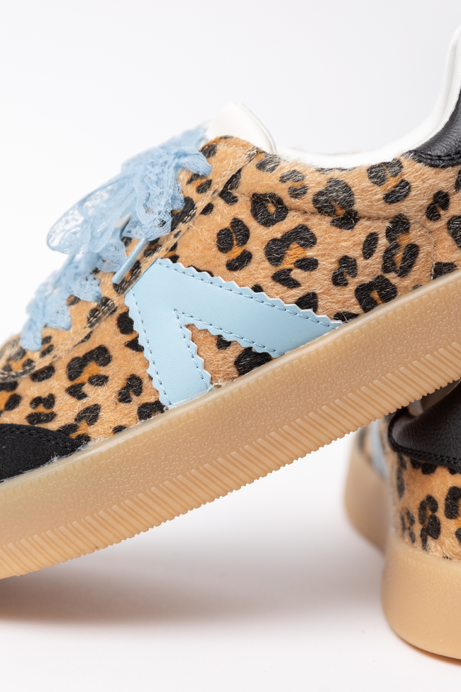 Axel Blue Jaguar Sneakers