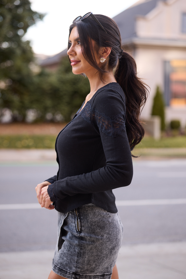 Deisa Black Lace Trim Long Sleeve Waffle Knit Top